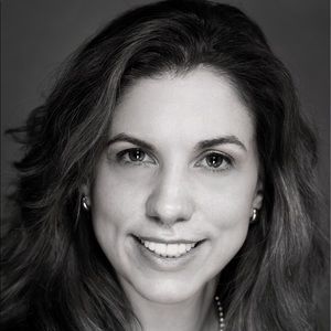 Meet your Posher, Carolina